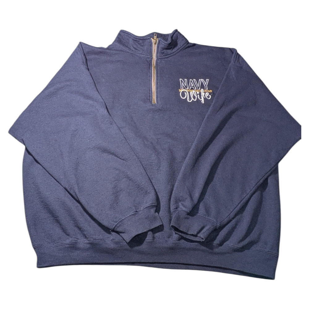 Gildan Heavy Blend Navy Wife Sweatshirt Size 2XL Navy blue And White Embroidered